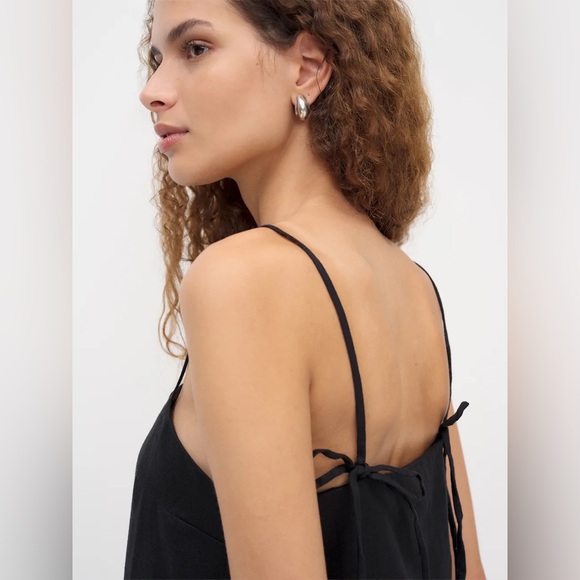 Reformation Aubree Linen Dress - Picture 2 of 7